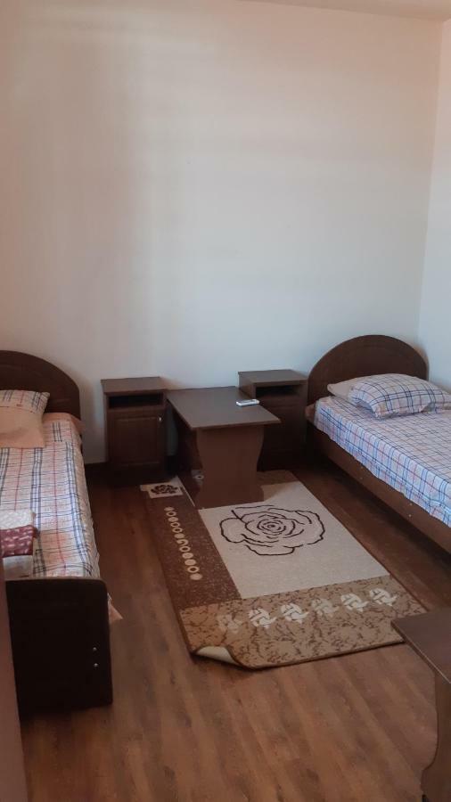 Апартаменты Орион Sukhumi Bagian luar foto